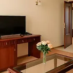アパート Modern In Near Lift - Parking