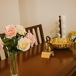 アパート Modern In Near Lift - Parking *